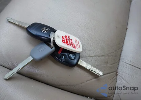 2003 Honda Accord 3.0 Ex z USA, uszkodzony, nr VIN 1HGCM66533A021464